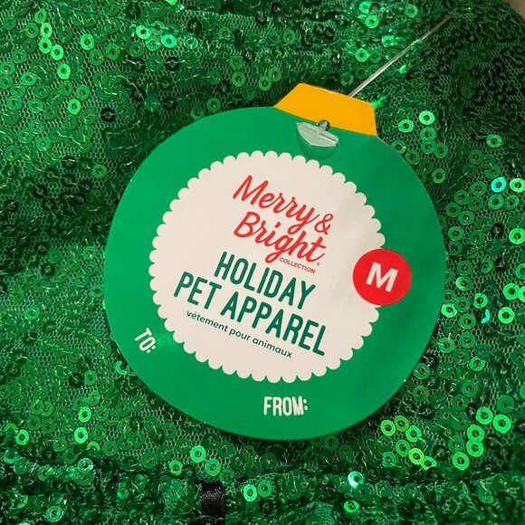 Glamorous Sequin Christmas Dress for Dogs! Size Medium  NWT - Picture 2 of 9